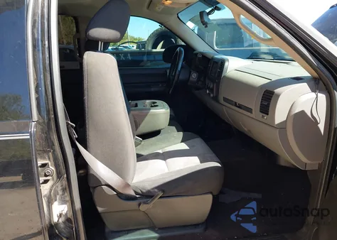 2007 Chevrolet Silverado 1500 Ls from USA, damaged, VIN 2GCEC13C071714511